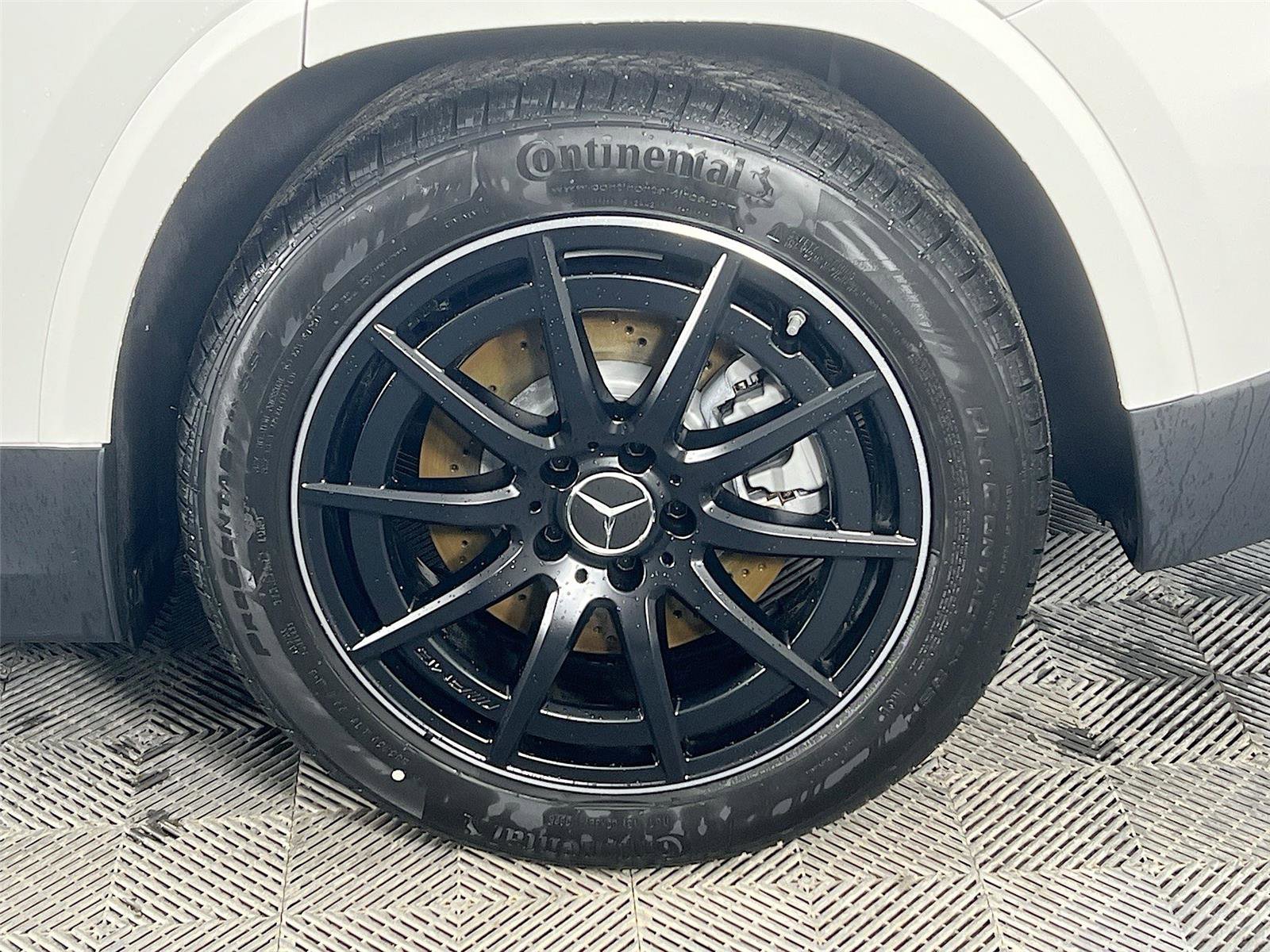 New 2026 Mercedes-Benz GLA 35 AMG 4MATIC image 32