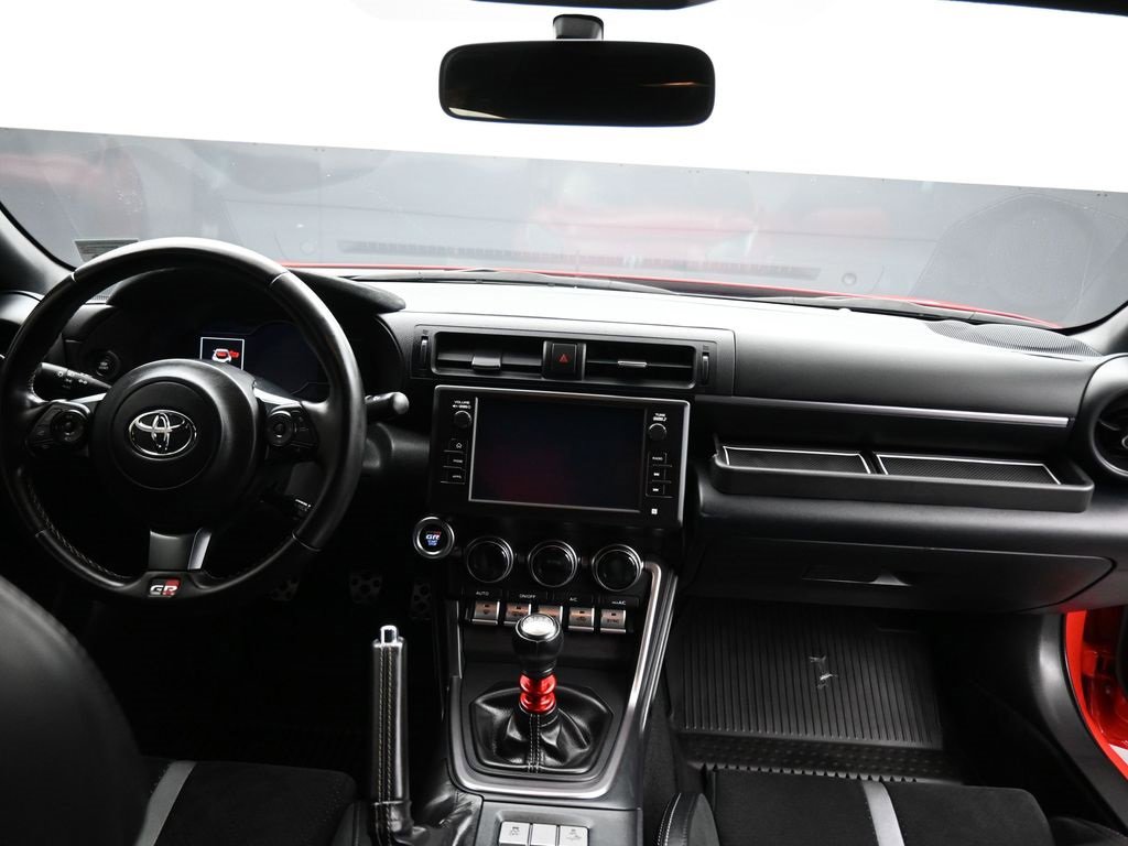 Used 2023 Toyota GR86 Premium image 35