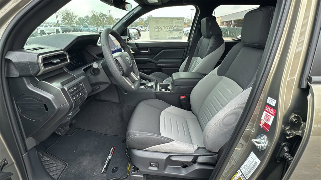 New 2025 Toyota Tacoma TRD Off-Road image 18