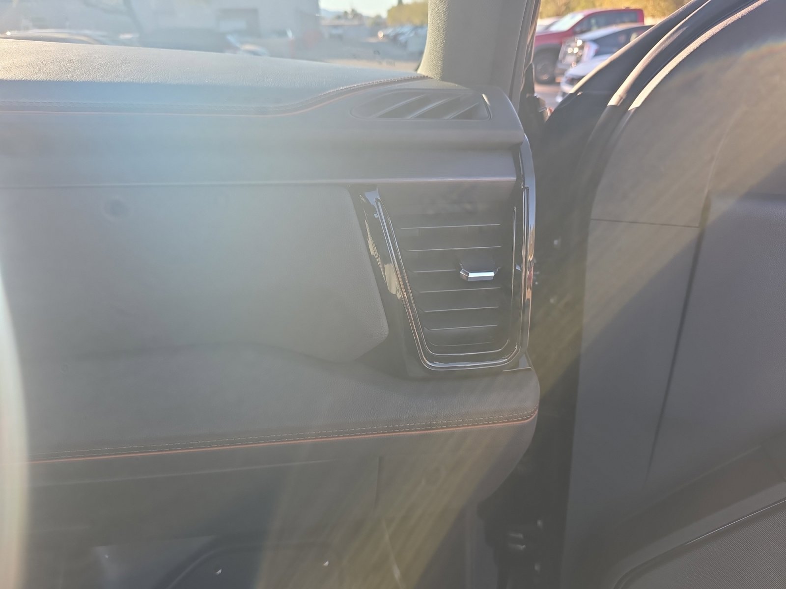 Used 2024 GMC Sierra 2500 AT4 w/ AT4 Premium Plus Package image 20