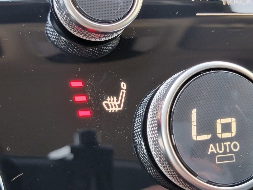 Used 2025 INFINITI QX60 Pure image 8