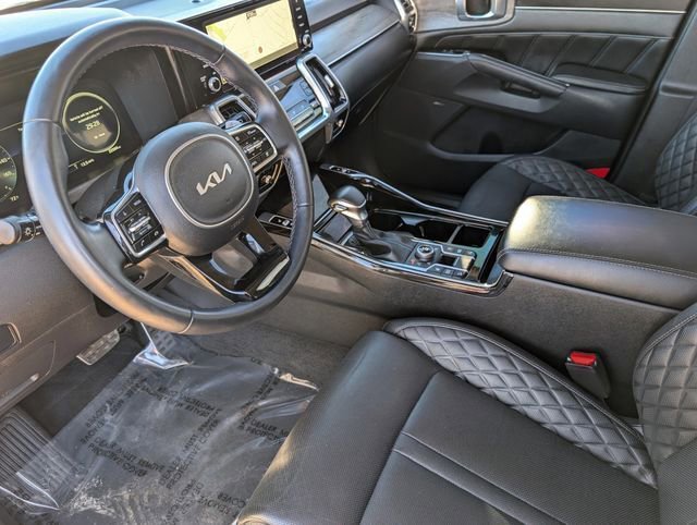Used 2023 Kia Sorento SX Prestige image 11