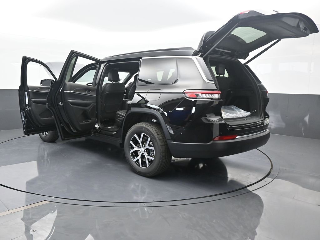 Used 2025 Jeep Grand Cherokee L Limited image 71