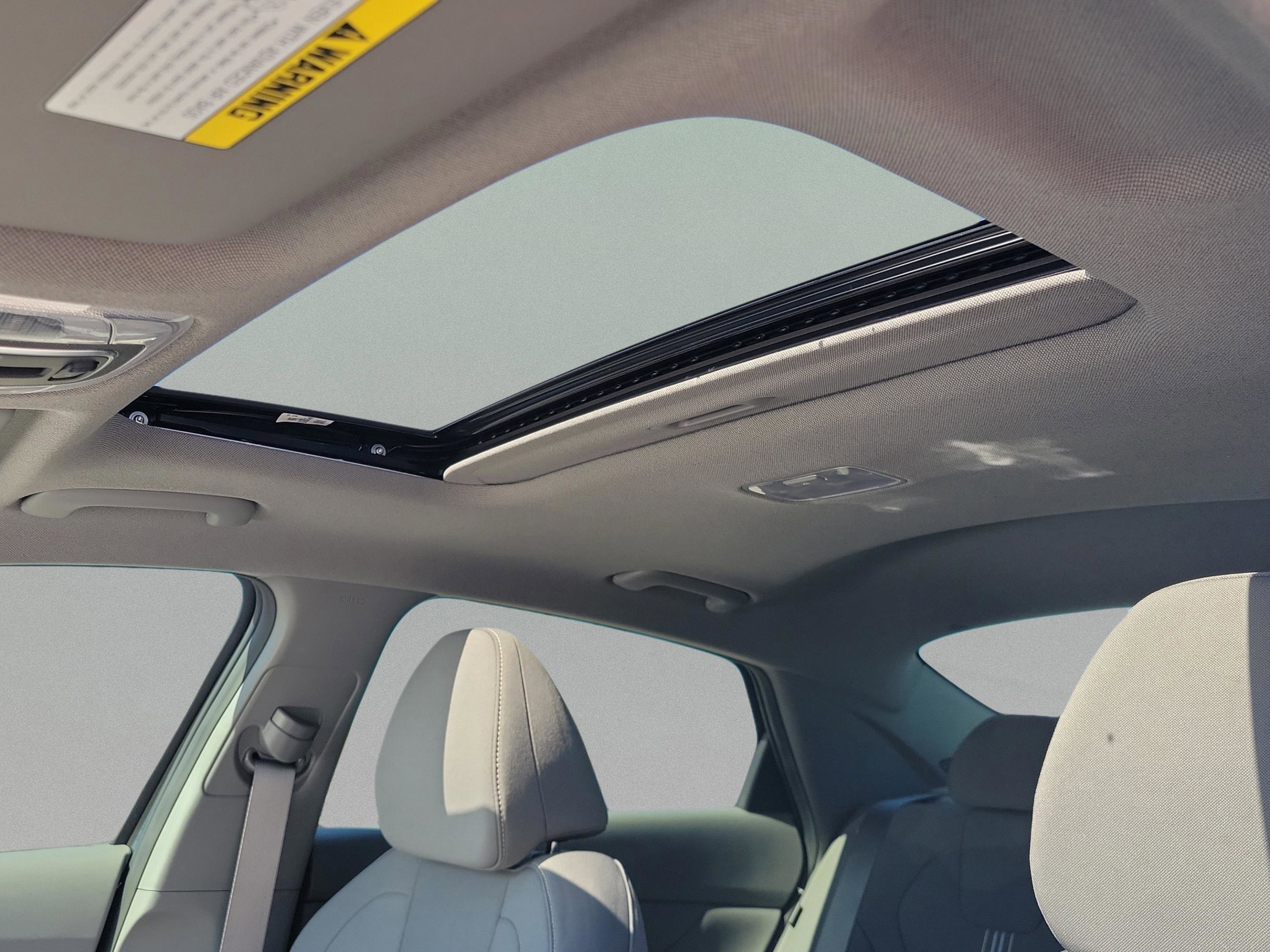 New 2026 Hyundai Elantra SEL Sport image 7