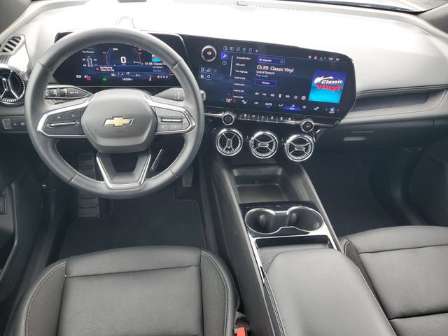 Used 2024 Chevrolet Blazer EV LT AWD/4WD image 13