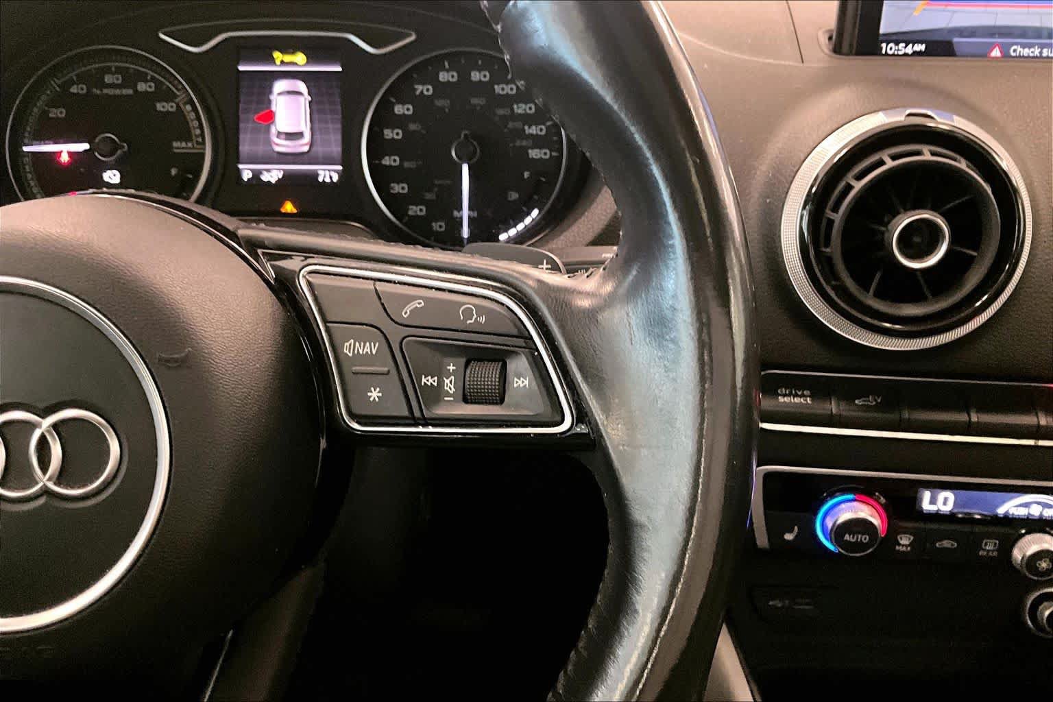 Used 2017 Audi A3 e-tron Premium w/ Sport Package FWD image 23
