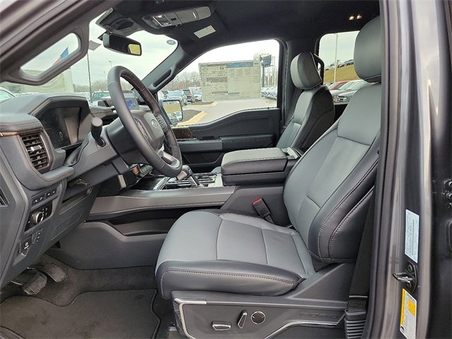 New 2023 Ford F150 Lightning Lariat w/ Max Trailer Tow Package image 6