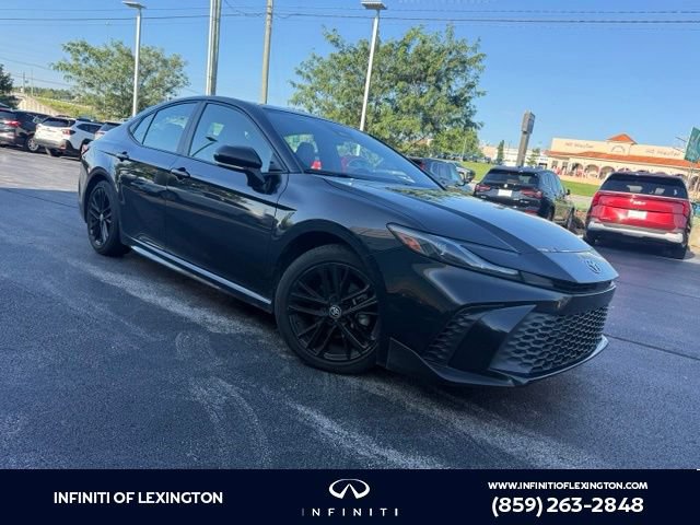Used 2025 Toyota Camry SE FWD video 1