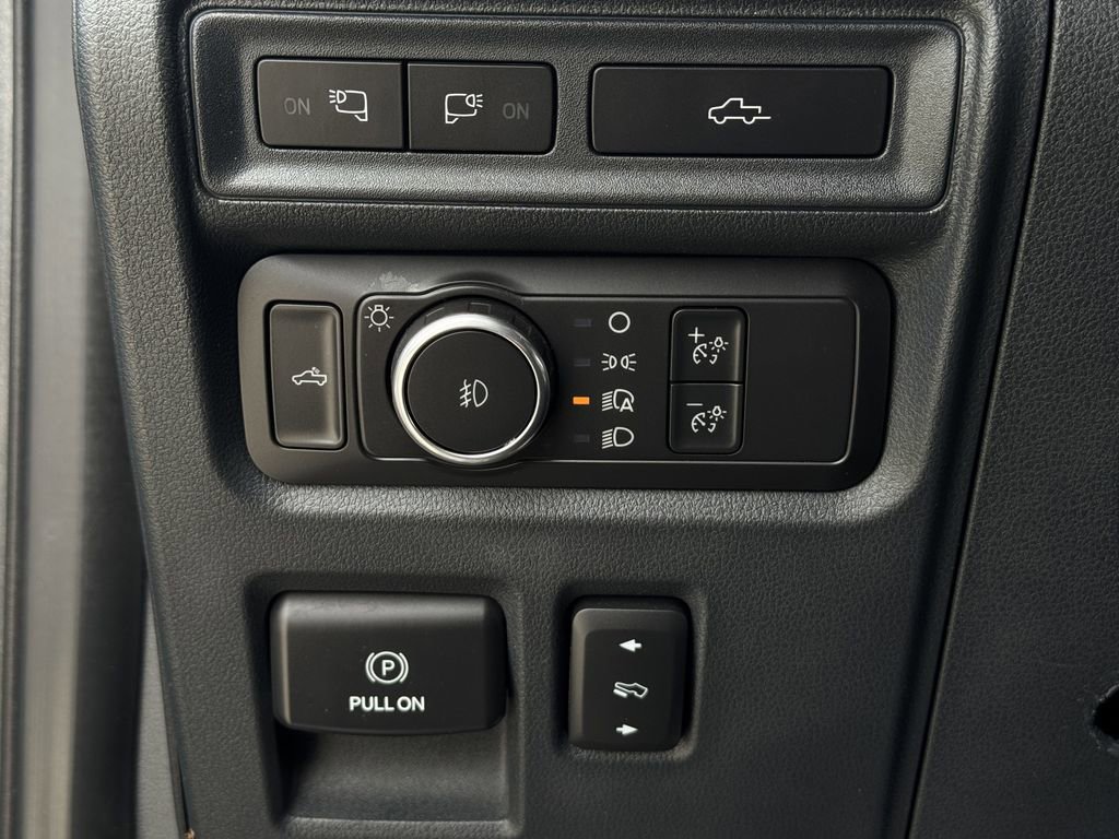 Used 2021 Ford F150 Lariat AWD/4WD image 23