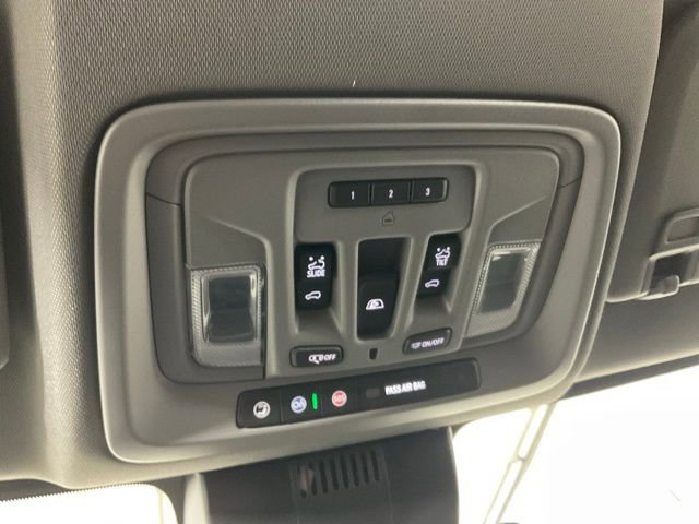New 2026 GMC Sierra 2500 SLT w/ SLT Premium Package image 18