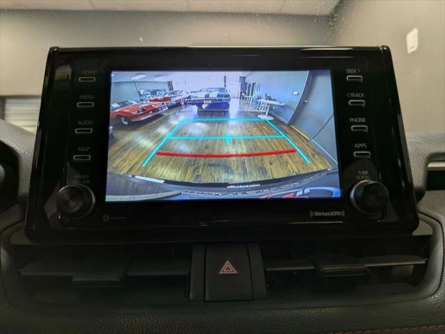 Used 2022 Toyota RAV4 SE image 20