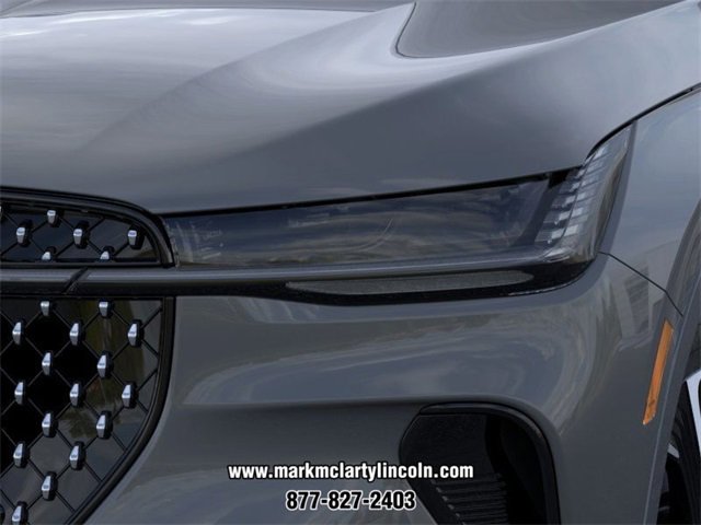 New 2025 Lincoln Nautilus Reserve image 18