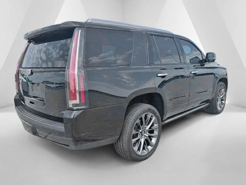 Used 2019 Cadillac Escalade Premium Luxury w/ Escalade Sport Edition AWD/4WD image 7