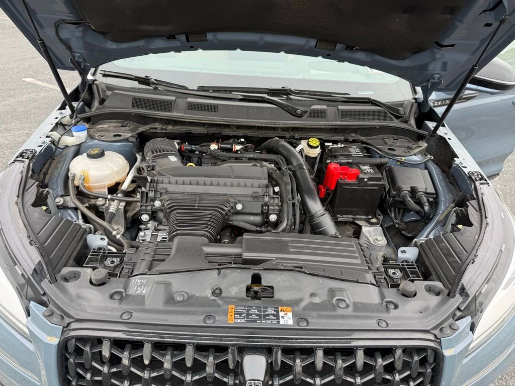 Used 2023 Lincoln Corsair Reserve w/ Equipment Group 202A AWD/4WD image 21