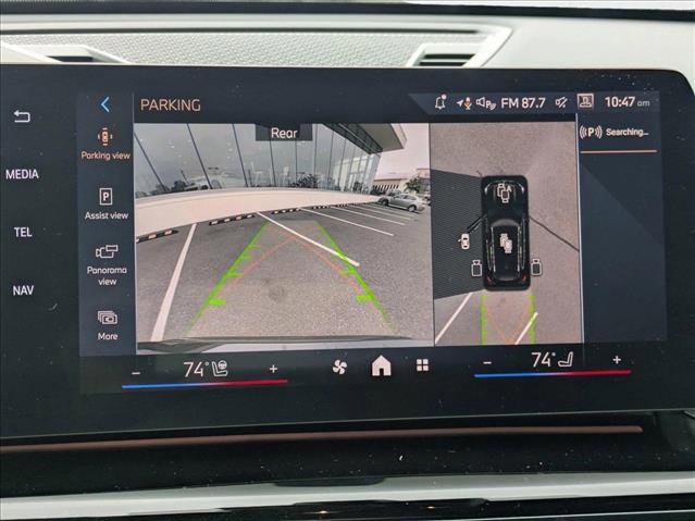 Used 2025 BMW X1 xDrive28i w/ Premium Package image 13