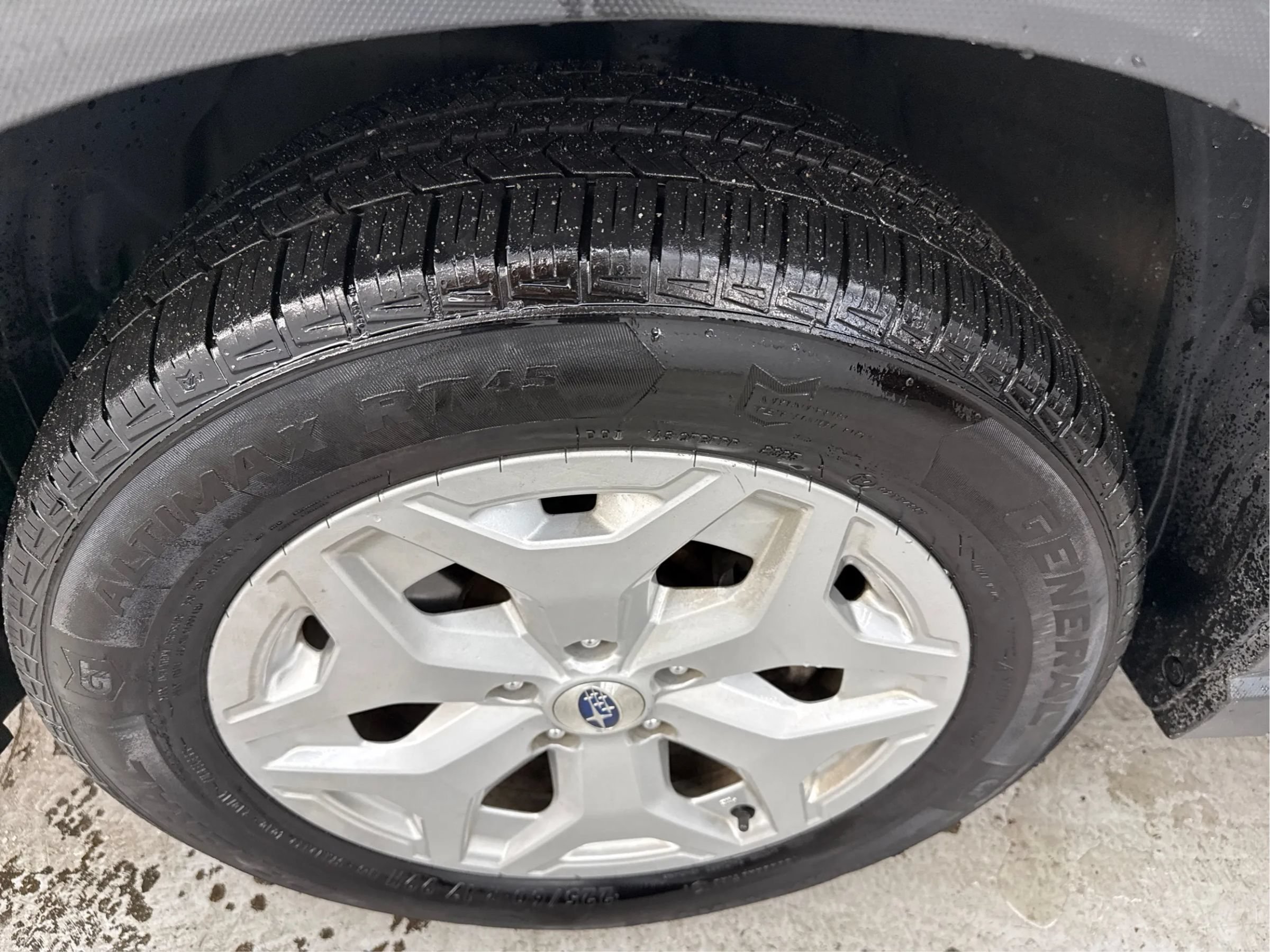 Used 2023 Subaru Forester AWD/4WD image 30