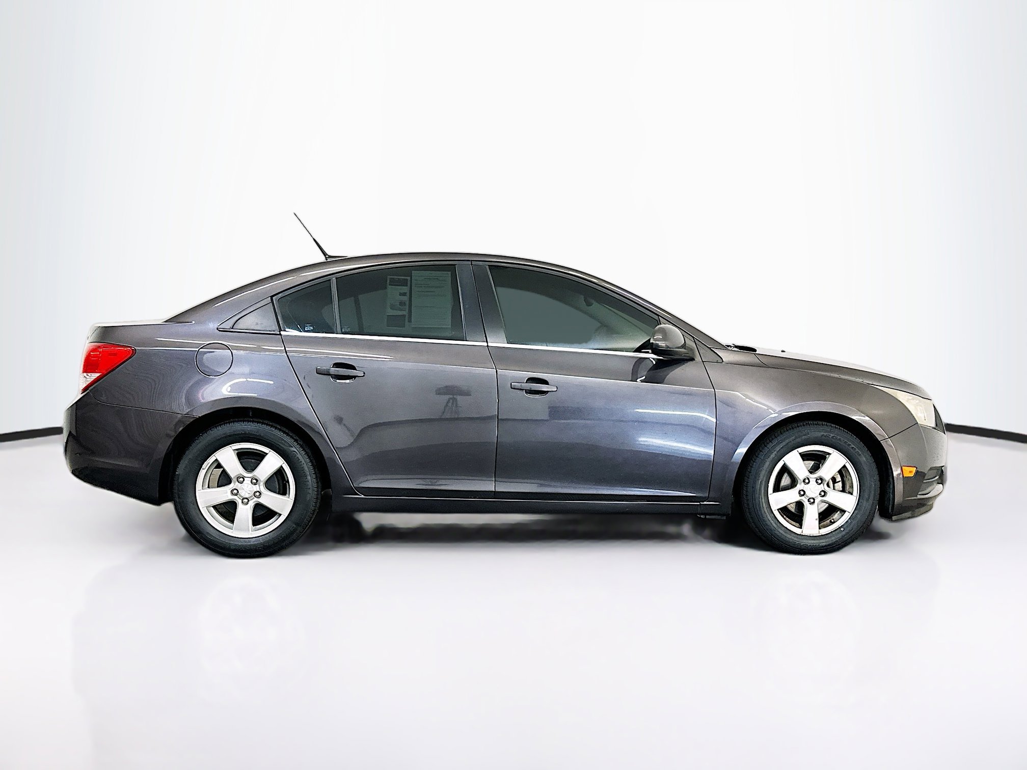 Used 2014 Chevrolet Cruze LT FWD image 10