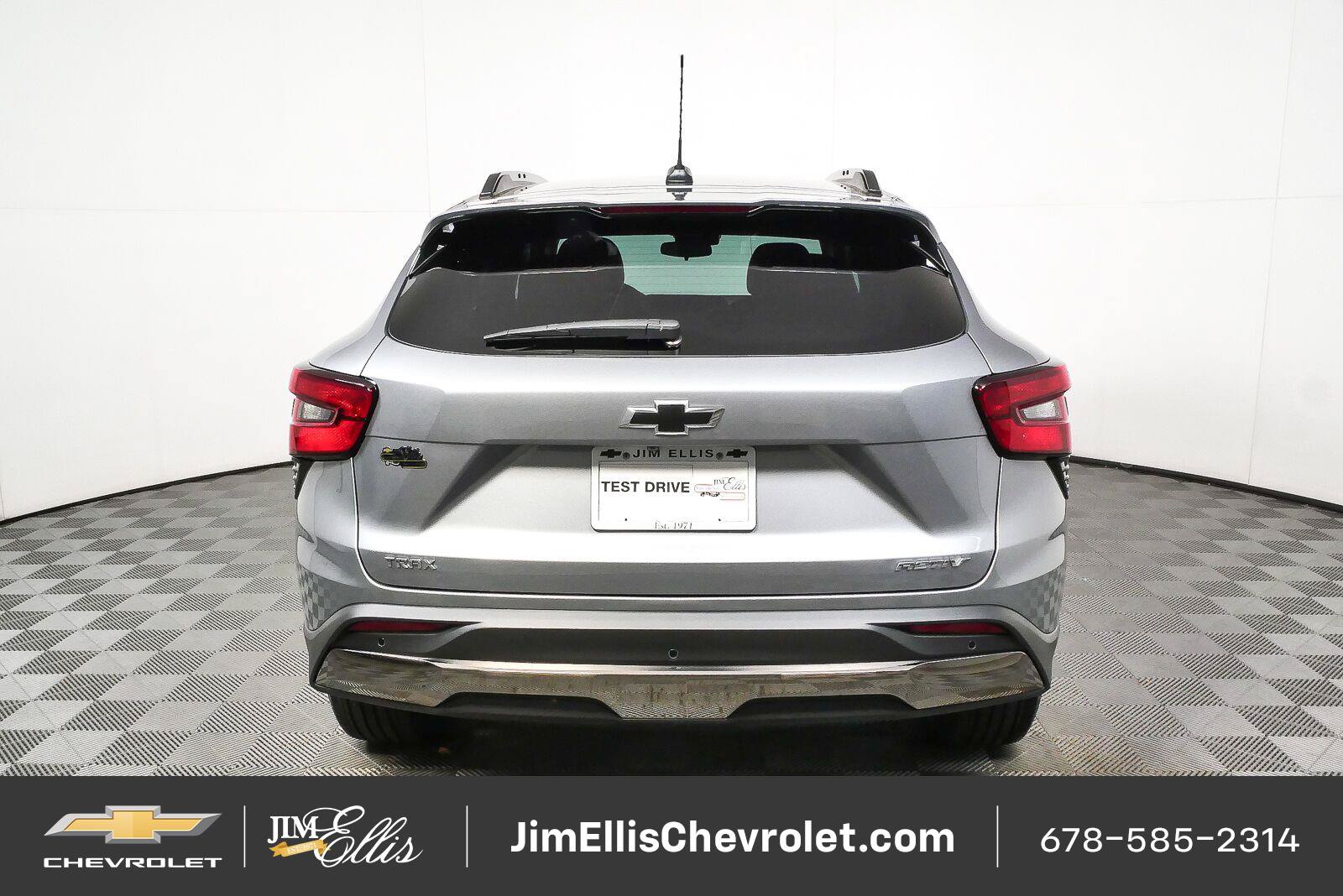 New 2026 Chevrolet Trax ACTIV w/ Sunroof Package FWD image 23