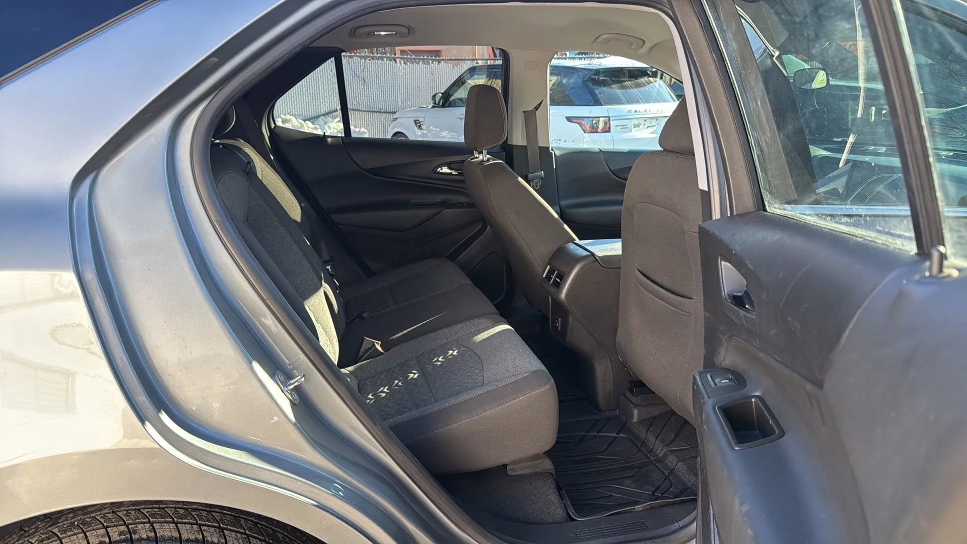 Used 2023 Chevrolet Equinox LT w/ LPO, Floor Liner Package image 26