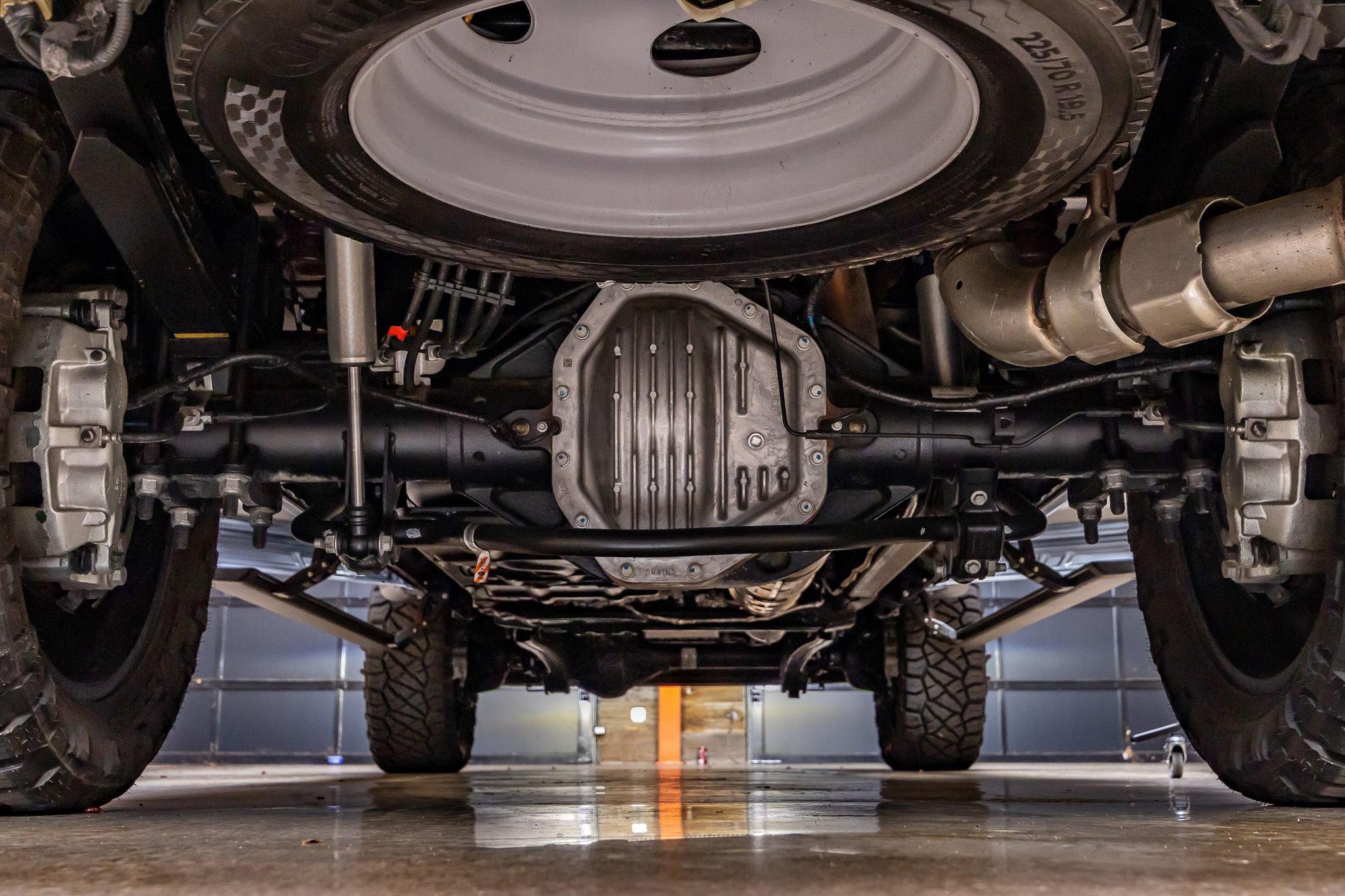 Used 2025 Ford F450 Platinum w/ Platinum Plus Package image 15