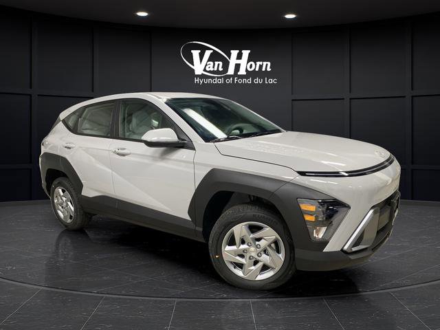 New 2026 Hyundai Kona SE image 1