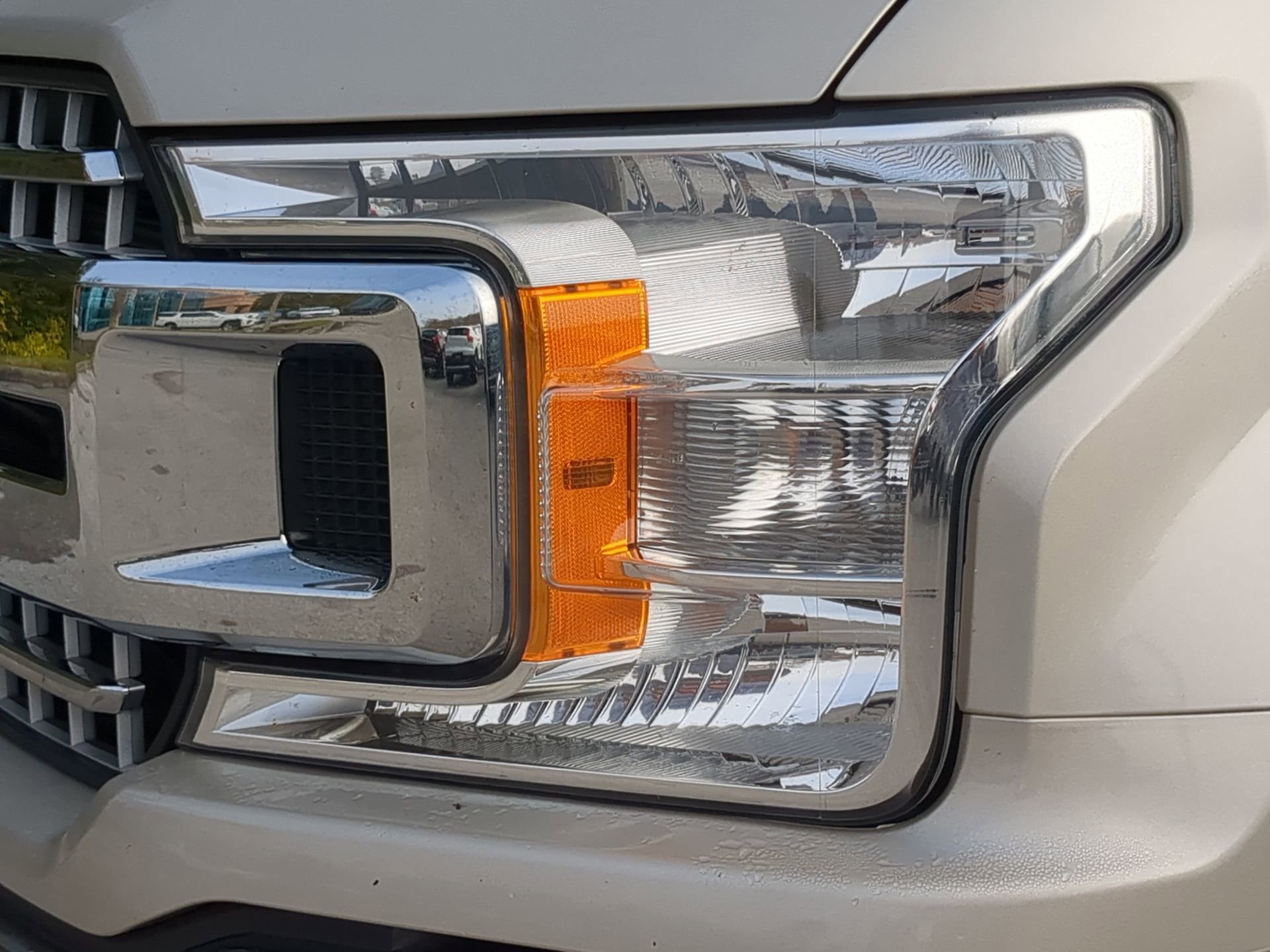 Certified 2018 Ford F150 XLT w/ Equipment Group 302A Luxury image 36