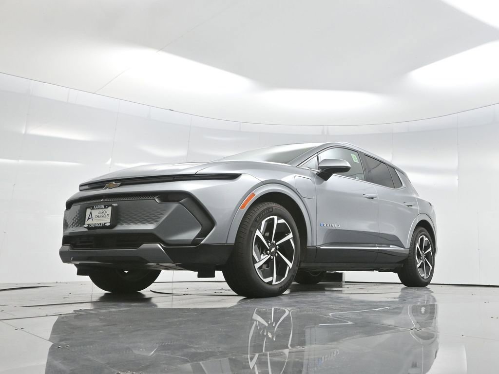 Used 2025 Chevrolet Equinox EV LT w/ Convenience Package image 60