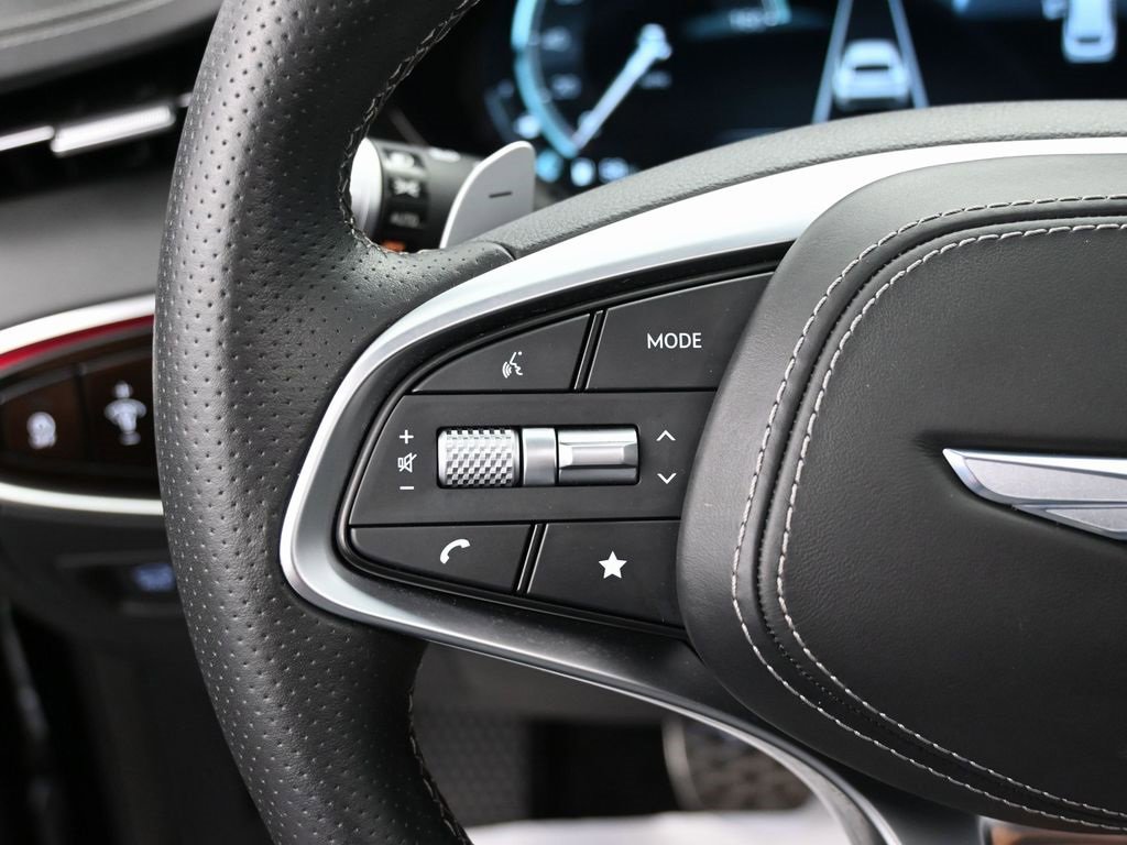 Used 2024 Genesis GV70 2.5T w/ Sport Prestige Package image 20