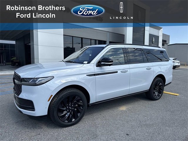 New 2025 Lincoln Navigator L Reserve image 1