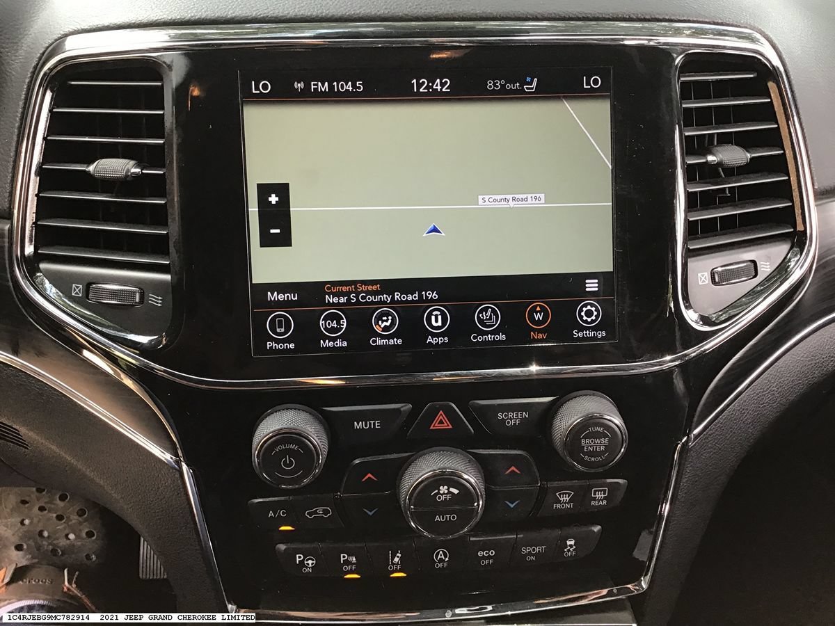 Used 2021 Jeep Grand Cherokee Limited w/ Quick Order Package 28K 80th RWD image 10