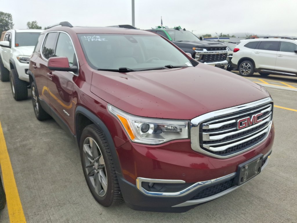 Used 2017 GMC Acadia SLT AWD/4WD image 2