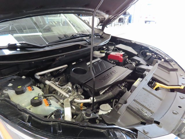 Used 2023 Nissan Rogue S image 34