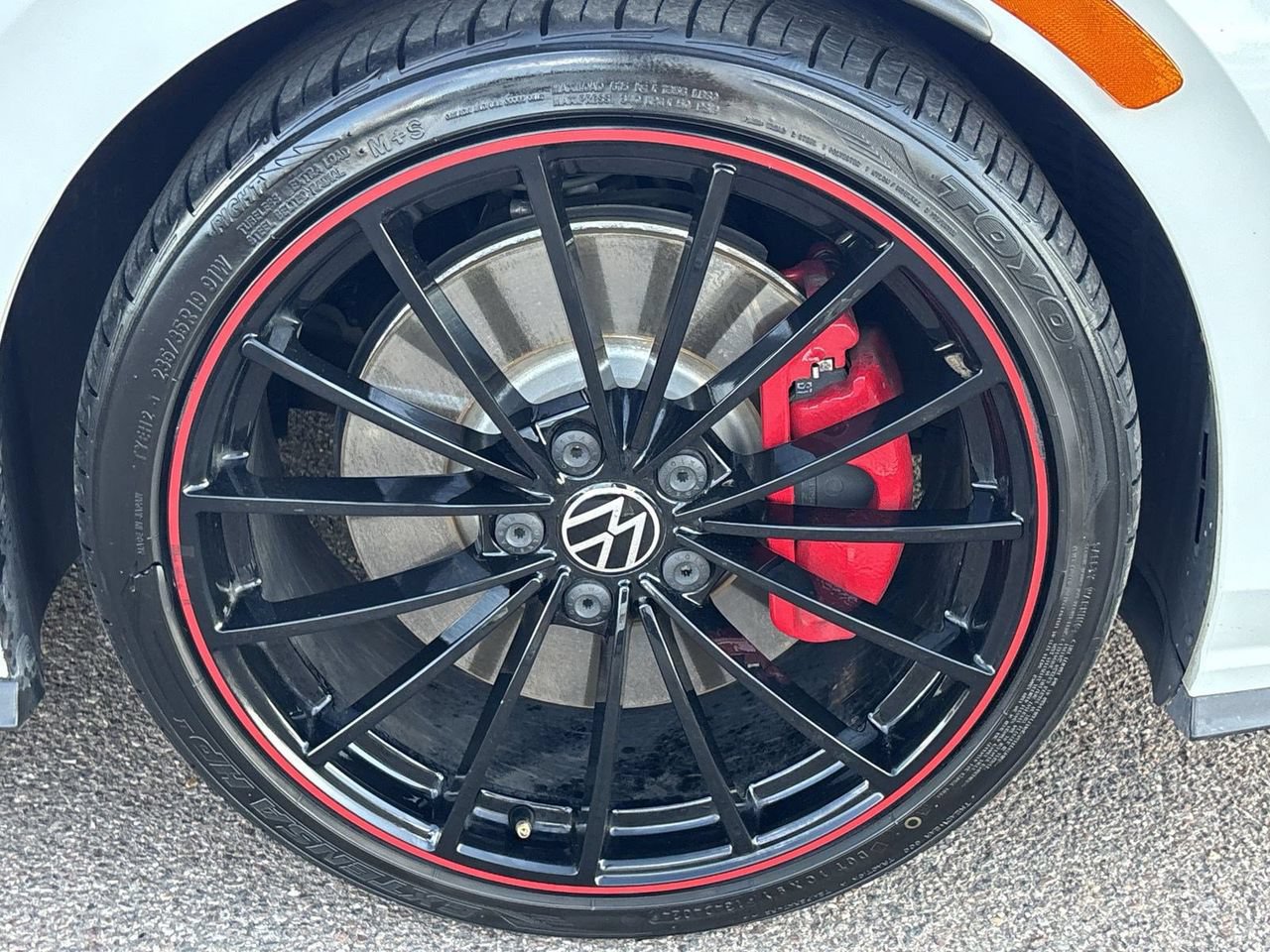 Used 2023 Volkswagen GTI 40th Anniversary Edition FWD image 7