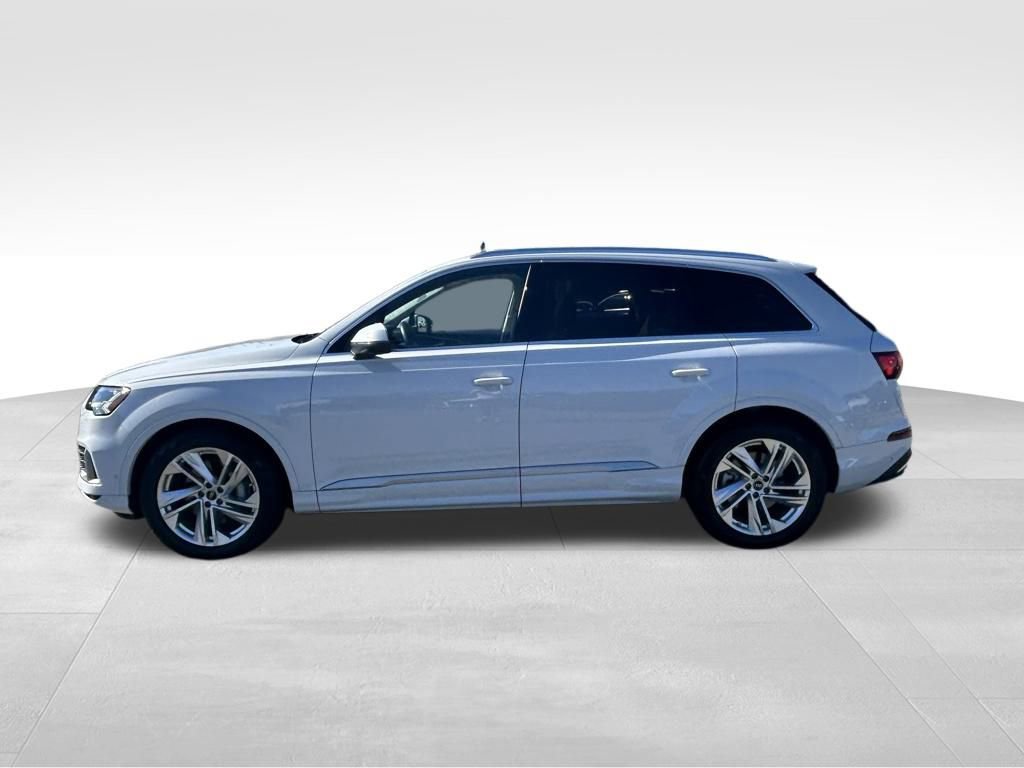 Used 2023 Audi Q7 3.0T Prestige image 2