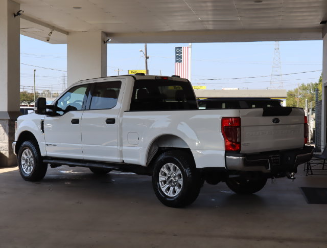 Used 2022 Ford F250 XLT w/ XLT Value Package AWD/4WD image 3