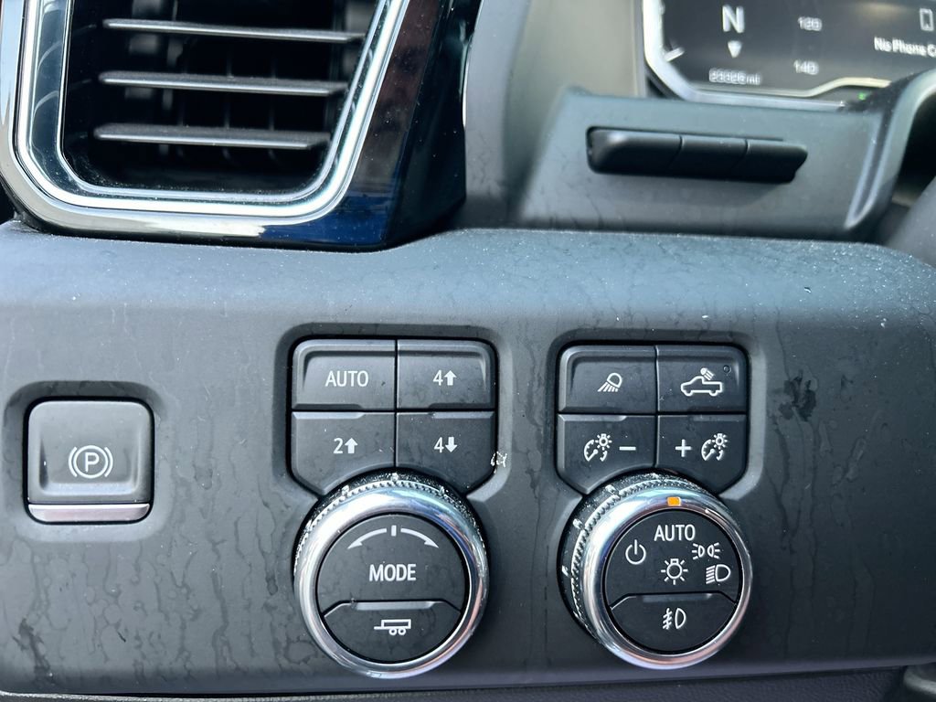 Used 2024 GMC Sierra 1500 Denali Ultimate AWD/4WD image 22