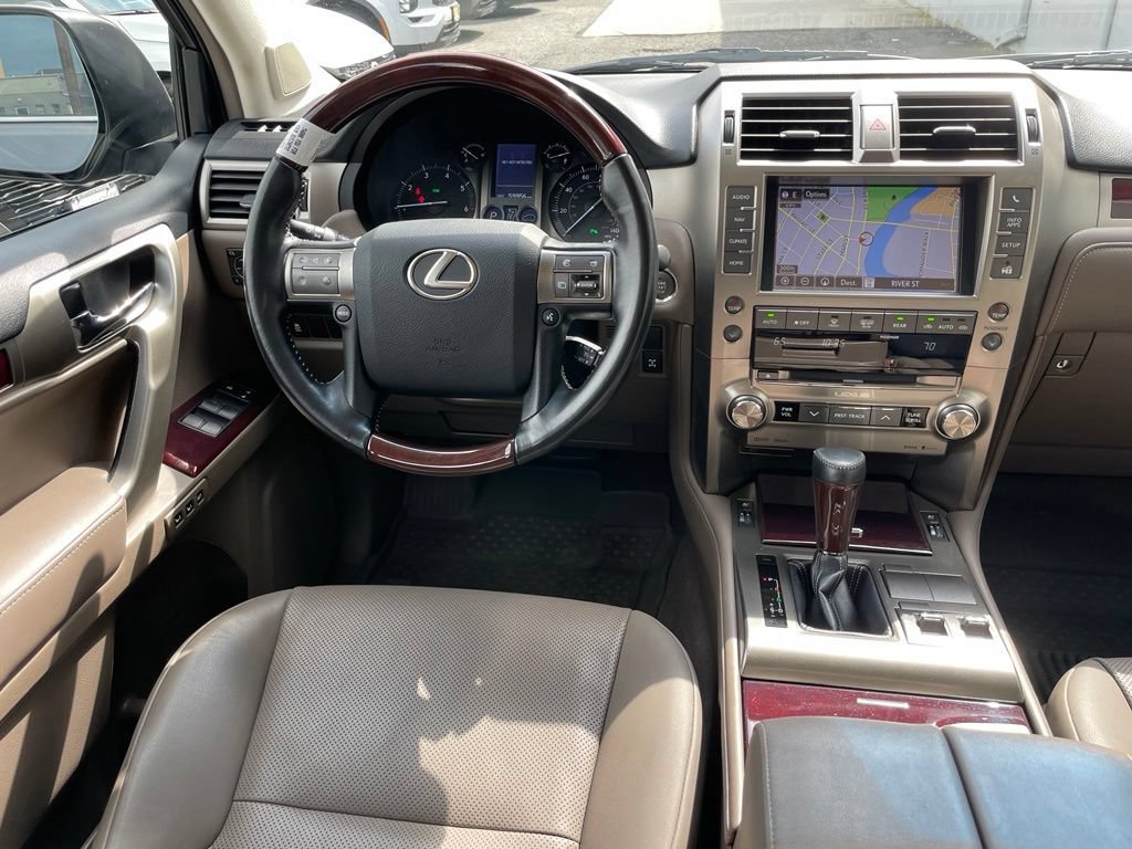 Used 2019 Lexus GX 460 Premium AWD/4WD image 10