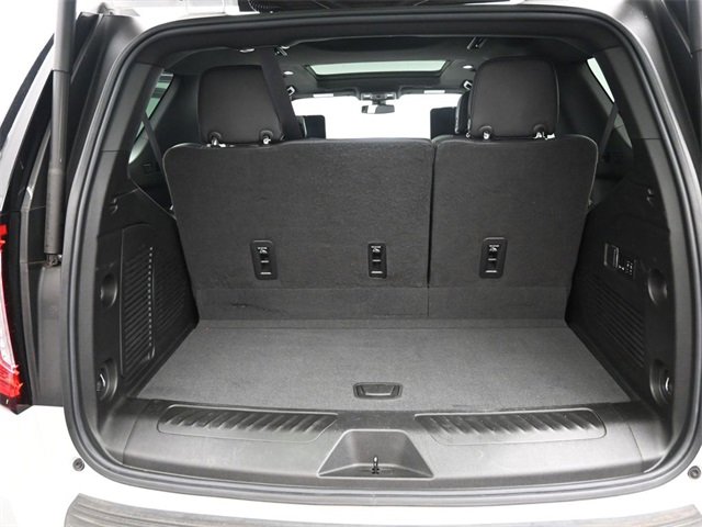 Used 2022 GMC Yukon SLT w/ SLT Luxury Package image 20