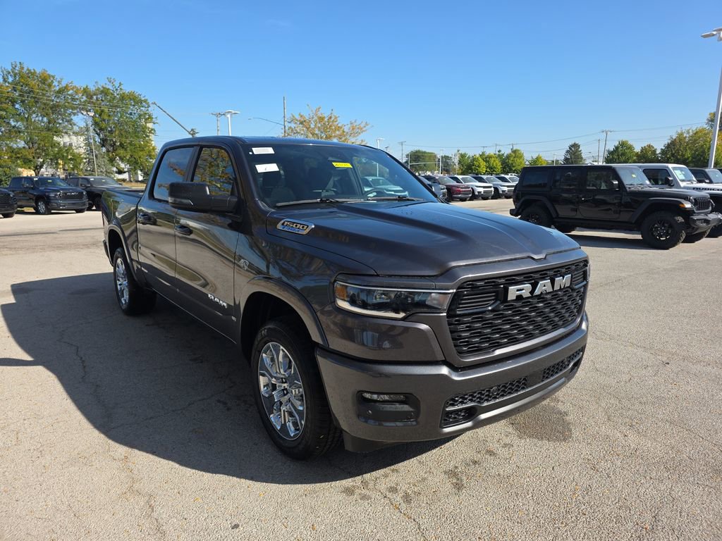 New 2026 RAM 1500 4x4 Crew Cab image 3
