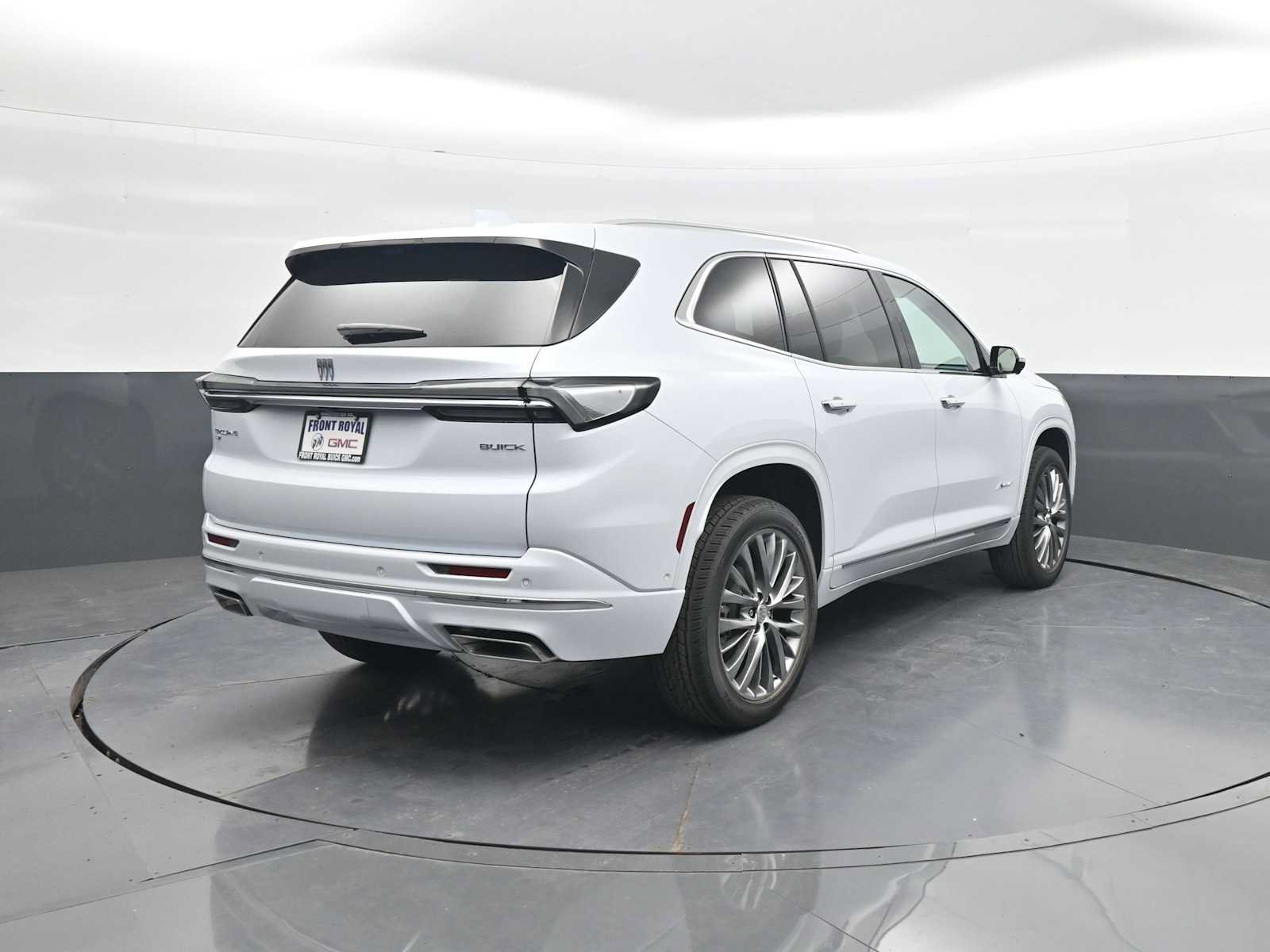 New 2026 Buick Enclave Avenir w/ Super Cruise Package AWD/4WD image 7