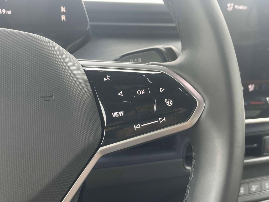 New 2025 Volkswagen ID. Buzz Pro S image 23