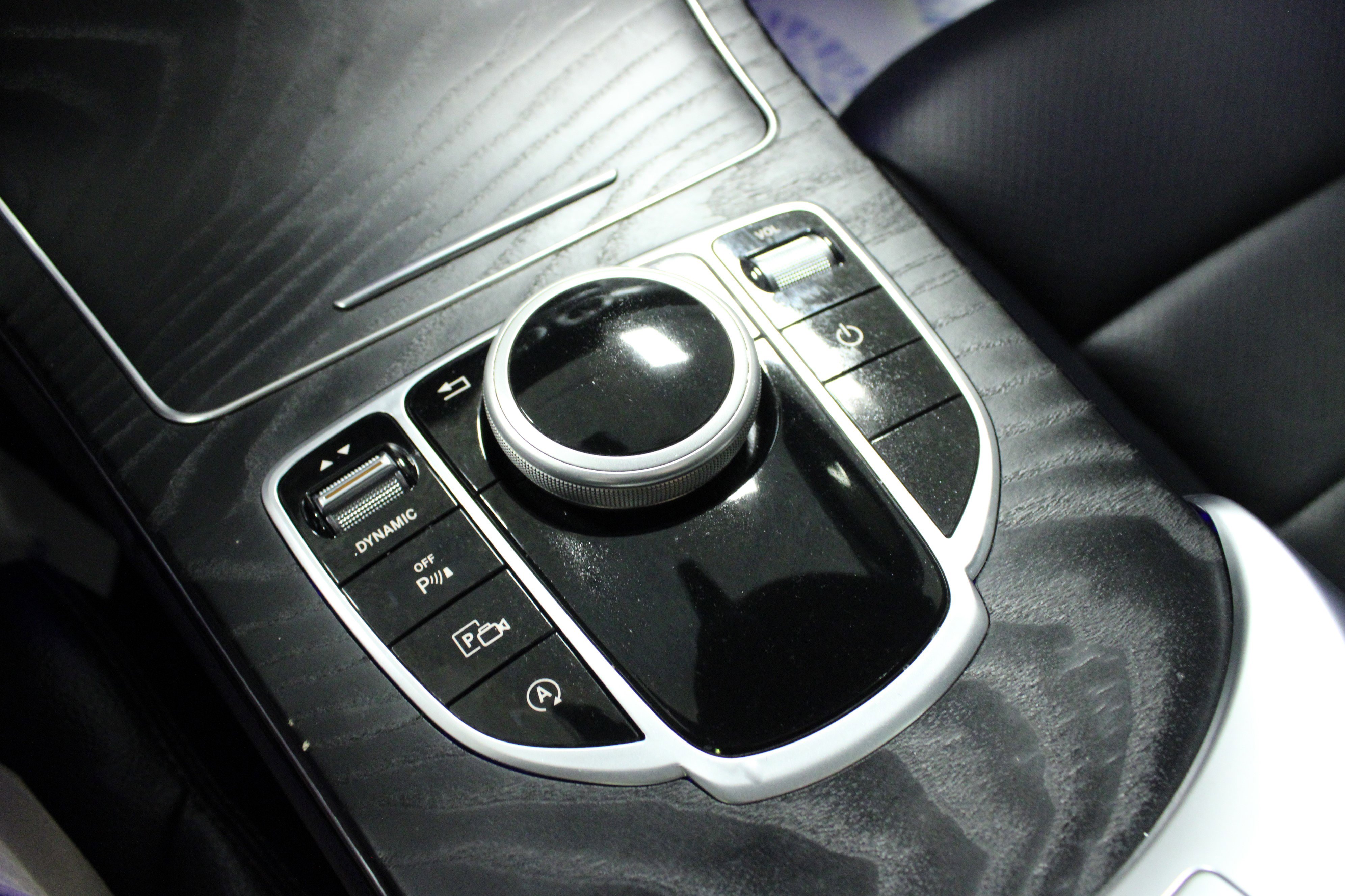 Used 2021 Mercedes-Benz C 300 Sedan w/ Premium Package image 22