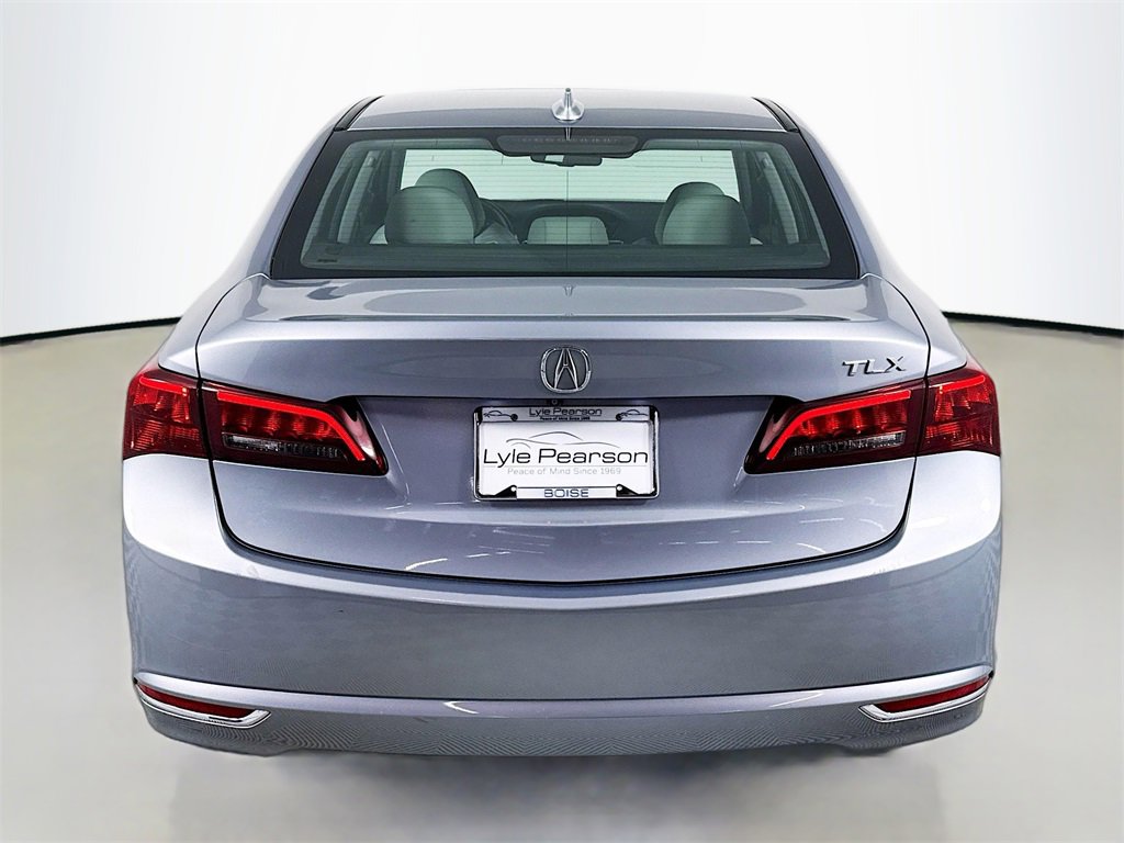 Used 2016 Acura TLX image 10