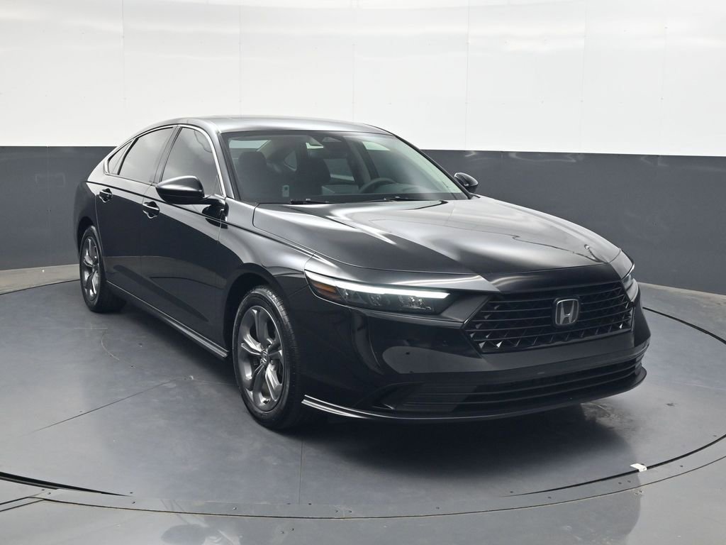 Certified 2023 Honda Accord EX image 2