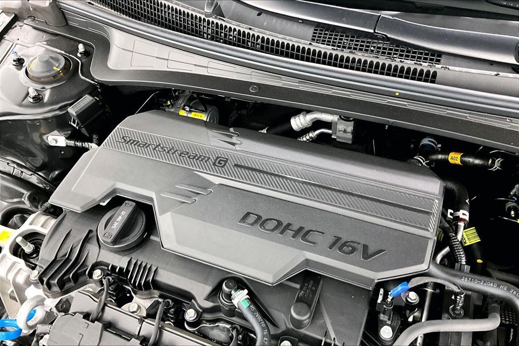 New 2026 Hyundai Elantra SE FWD image 24