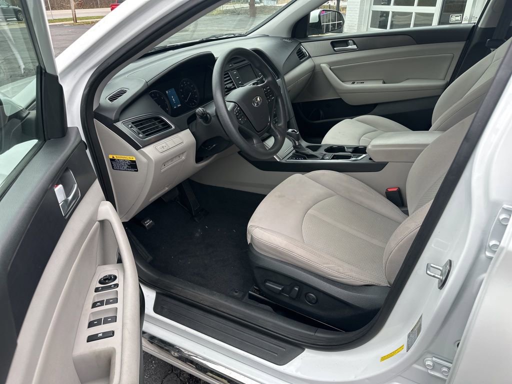 Used 2015 Hyundai Sonata Sport image 12