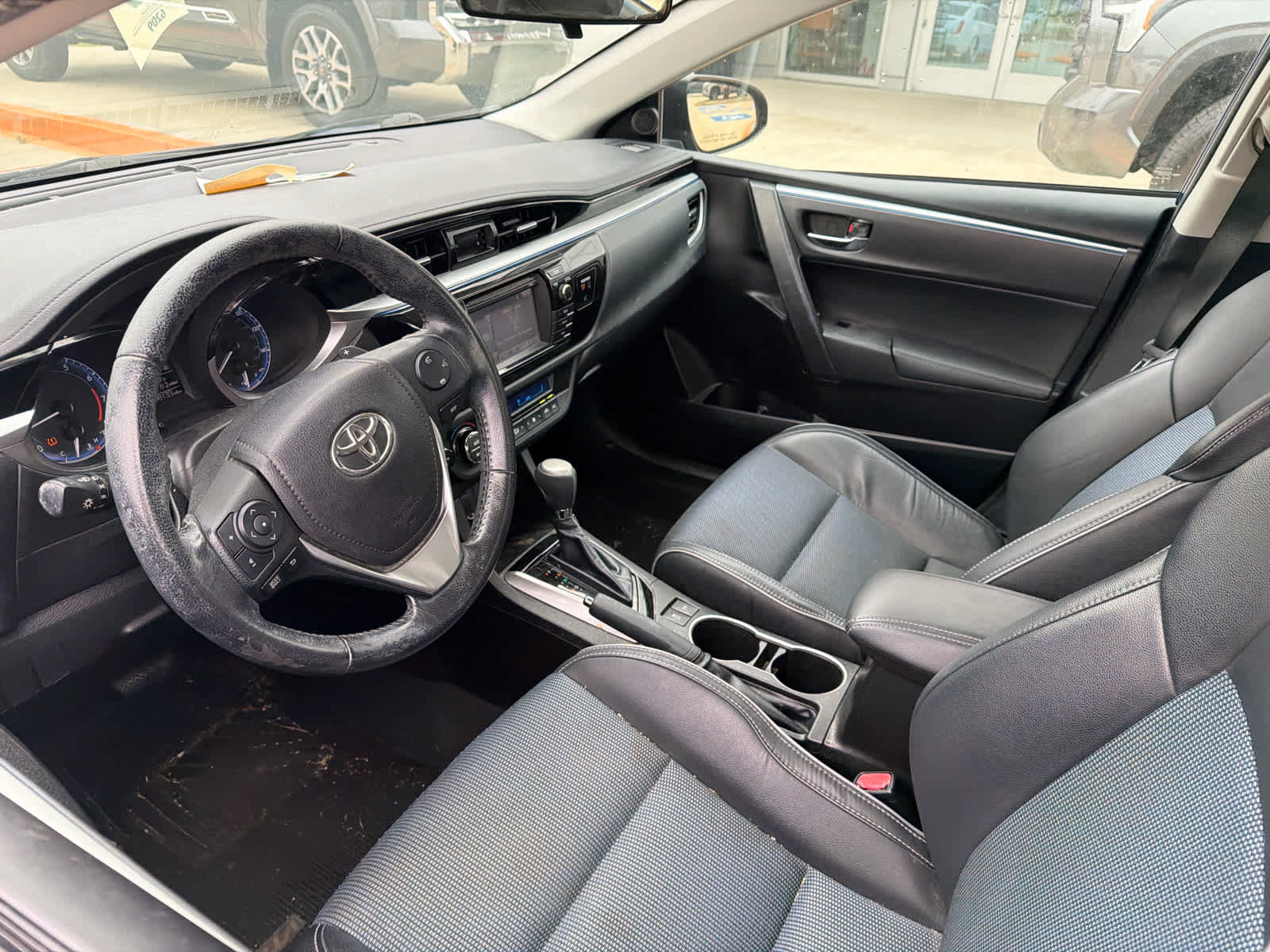 Used 2014 Toyota Corolla S FWD image 11