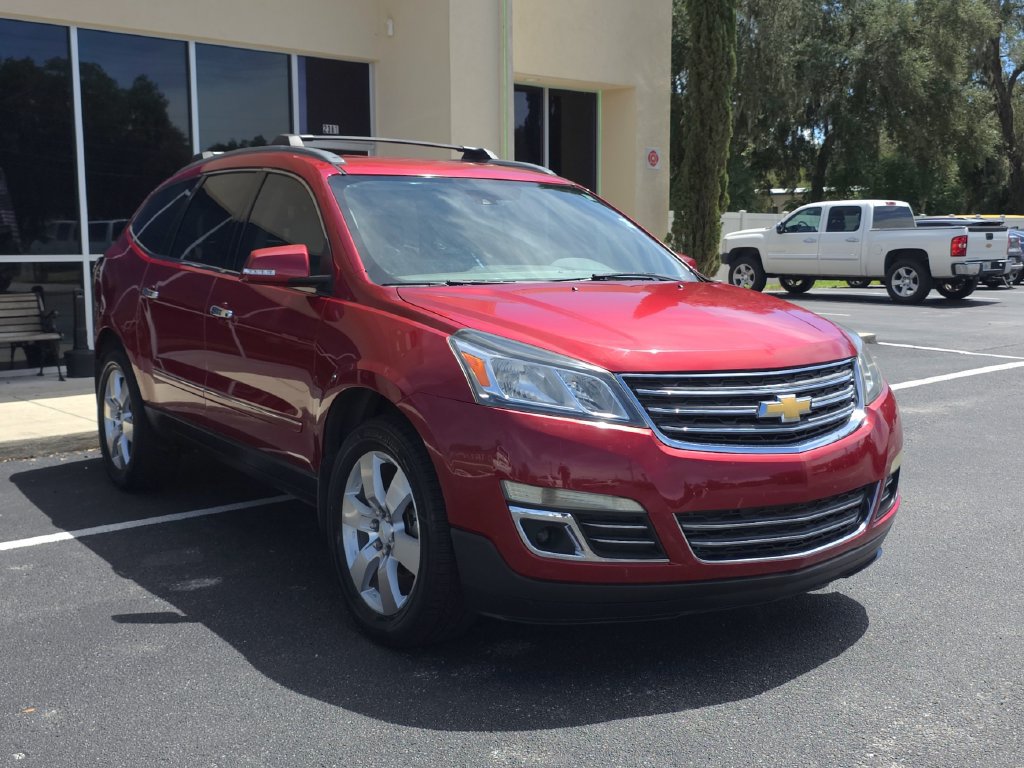 Used 2014 Chevrolet Traverse LTZ FWD image 3