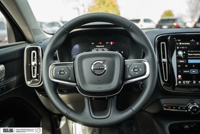 New 2026 Volvo XC40 B5 Plus w/ Climate Package AWD/4WD image 32