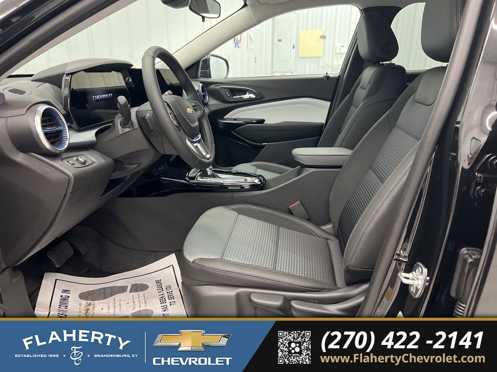 New 2026 Chevrolet Trax LT image 9